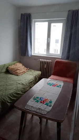 Dau in chirie ap. 3 camere central Arad 