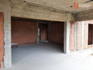 Casa individuala cu 5 camere de vanzare in localitatea Dumbravita - imagine 7