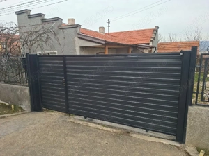 Vând casă în Simeria. Renovată 10 km Deva  - imagine 2