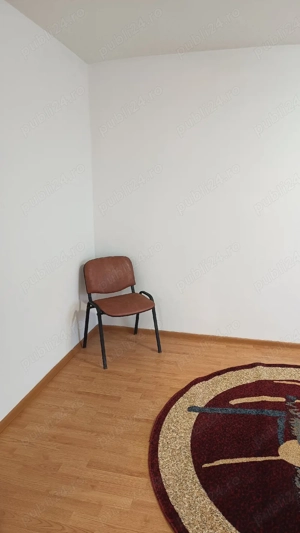 Închiriez apartament  - imagine 7