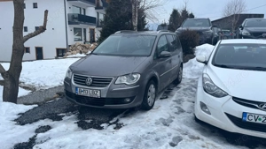 Vând Volkswagen Touran 1.4 TSI DSG