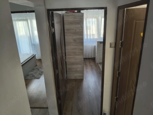 Inchiriez ap cu 3 camere - imagine 4