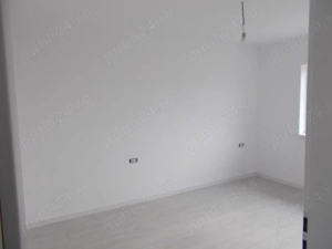 Duplex, intreg sau jumatate, Peciu Nou, parter, 4+4 camere, 674mp - imagine 12