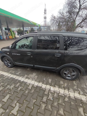 Vând Lodgy Stepway 2018 - imagine 7