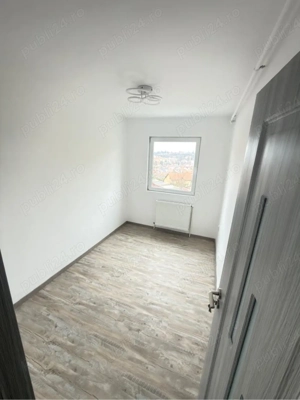 Apartament de vanzare cu 3 camere - imagine 3