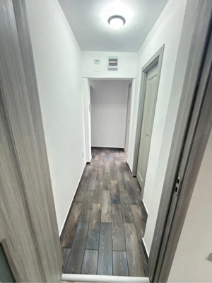 Apartament de vanzare cu 3 camere - imagine 5
