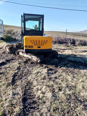 Mini excavator 3,5 t - imagine 3