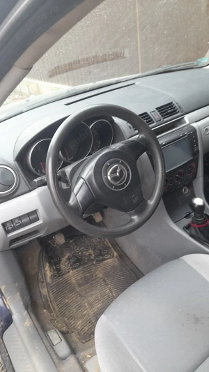 dezmembrez mazda 3 - imagine 3