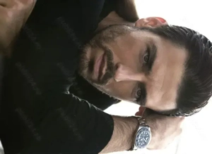 Doar pentru doamne Disponibil