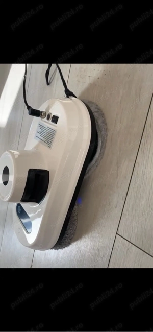 Full-auto Smart glass Wiping robot  - imagine 3