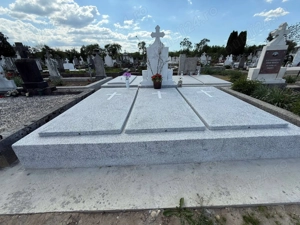 Constructii funerare cripte, cavouri, borduri, capace