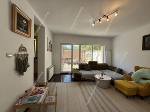 Vila individuala renovata complet | 6 camere | 500 mp teren | Str Jean Monnet - imagine 12