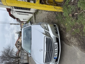 Vând Mercedes-Benz E200, automat 2010