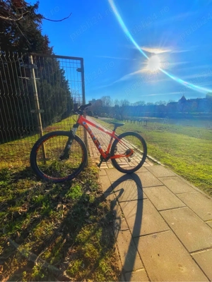 vând bicicleta ghost