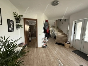 Casa individuala 648mp Teren| 5 Camere | Garaj | Dumbravita - imagine 10