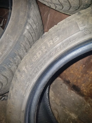 225/45/17 94H m+s hankook i *cept RS  3 buc - imagine 3