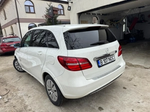 Mercedes b full electric - imagine 4