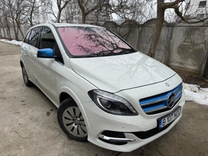 Mercedes b full electric