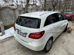 Mercedes b full electric - imagine 3