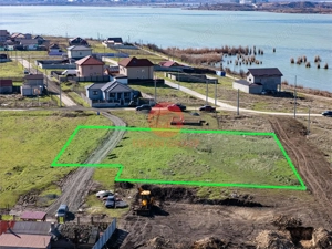 Teren Intravilan 2380 mp Langa Lac, Corbu - imagine 5