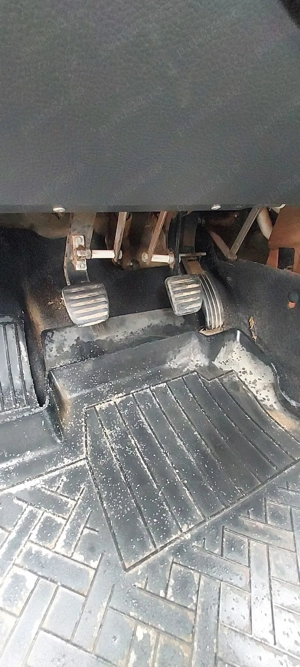 Dubla comanda Scoala de soferi - imagine 4