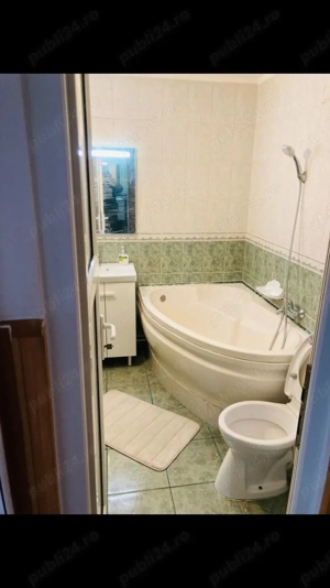 Bd VLAHUȚĂ , parter înalt , 64 mp  - imagine 4