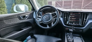 > VOLVO XC60 Momentum 2.0 Diesel 190CP < - imagine 7