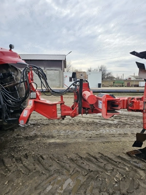Utilaje agricole de vânzare plug Gregoire Besson SPB9,7 brazde an 2017,Disc Great Plains 6,6 m - imagine 3
