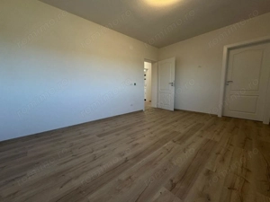 Zona Cora.5 camere.Disponibil Imediat - imagine 10