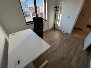 Zona Cora.5 camere.Disponibil Imediat - imagine 14