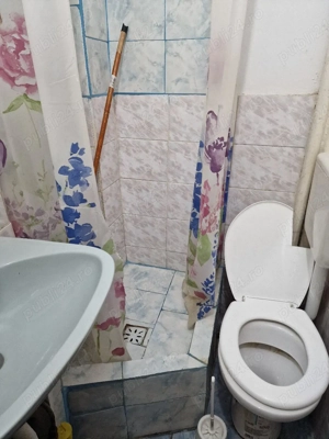 garsonieră la inchiriat  - imagine 4