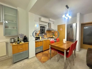 Apartament cu balcon si garaj pe strada Bistritei - imagine 5