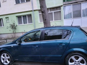 Vand opel astra H an 2007 motor 1.7  dizal km 230...mi mai multe informațiil la nr  . - imagine 4