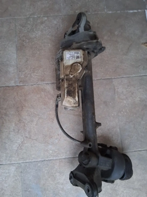 Vand caseta directie Passat 2 l an 2010 - imagine 3