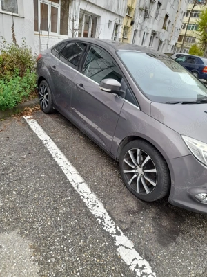 Ford focus 2011 - imagine 2