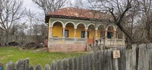 Casă de vânzare pe strada Olteniei în sat  Fauresti, comuna Făurești, județul Vâlcea la 23 km de Bal - imagine 3