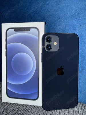 Vând iPhone 12 Black, 64GB   Stare foarte bună + Încărcător original și Huse