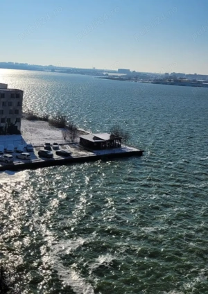 Solid House Residence - 3 camere cu 2 bai - vedere superba lac si mare - imagine 2