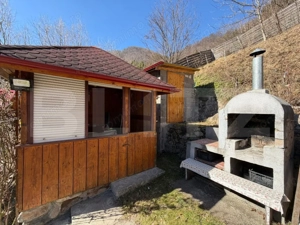 Casa de vacanta si teren intravilan, 425 mp, Valea Ierii  - imagine 5