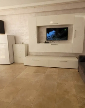 Solid House Residence - 3 camere cu 2 bai - vedere superba lac si mare - imagine 4