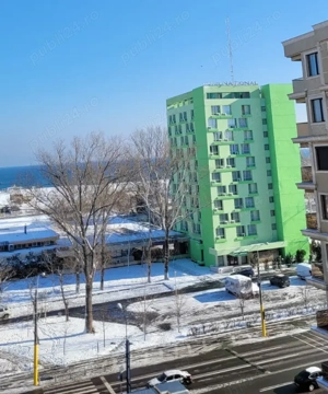 Solid House Residence - 3 camere cu 2 bai - vedere superba lac si mare - imagine 3