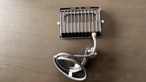 Set 2 proiectoare LED RGB Novostela, 20W, lumina colorata, 2 telecomenzi, IP66, Aluminiu - imagine 3