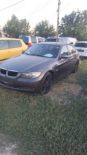 BMW E90 320i  - imagine 2