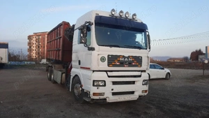 Camion abrollkipper si graifer transport deseuri plus remorca si doua containere - imagine 3