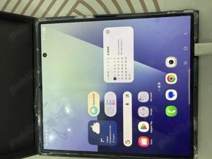 Vând Samsung Galaxy Z fold 7 - imagine 4
