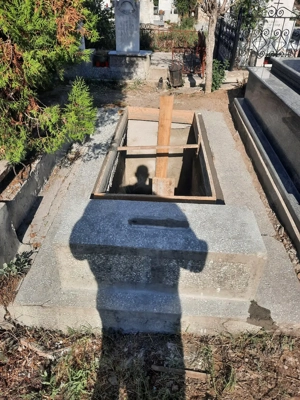 Vând loc de veci - imagine 5