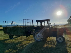 baloți pătrați de fân 