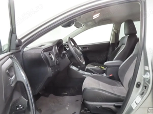 10 2018 TOYOTA Auris 1.8 Hybrid CVT 136 CP - Executive - piele - senzori - LED - imagine 4