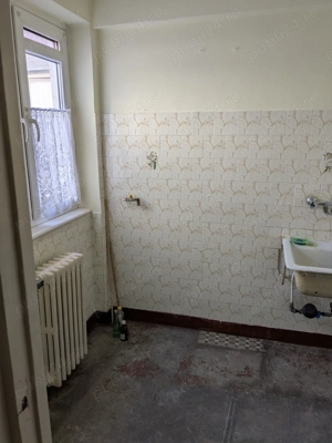 De vânzare apartament 2 camere în Arad lângă Piața Mihai Viteazu - imagine 5