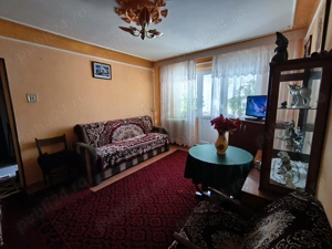 Inchiriez apart. 3 cam zona Zimbru - imagine 3